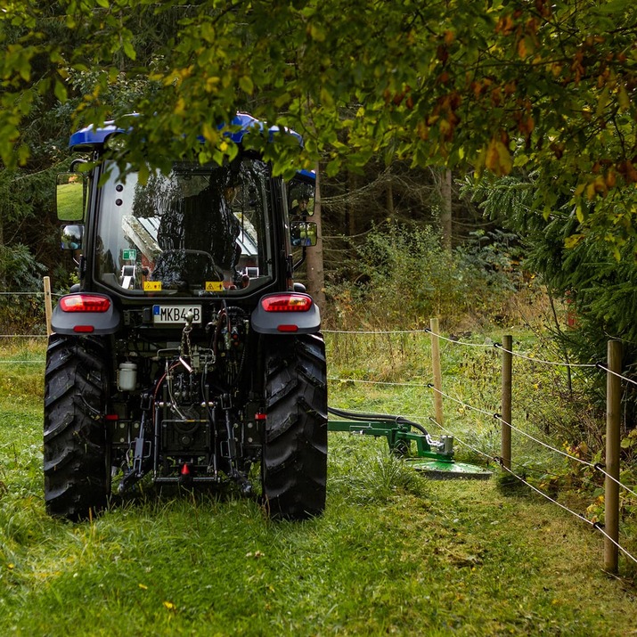 Strimmer, front mounted, with attachment to fit Trima