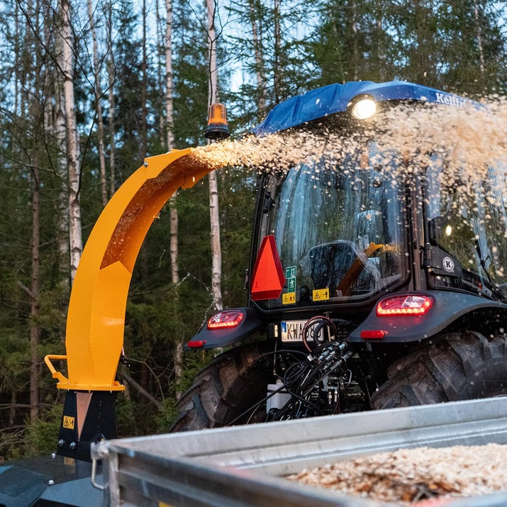 Chipper 150, with antistress hydraulic infeed