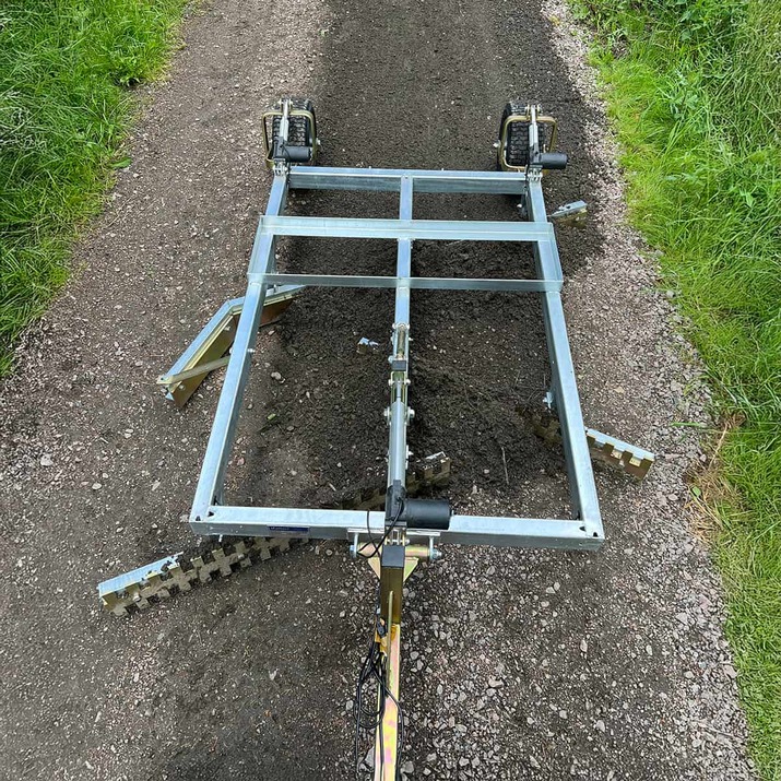 Road drag for ATV, 3-blade with electrical height adjustment function
