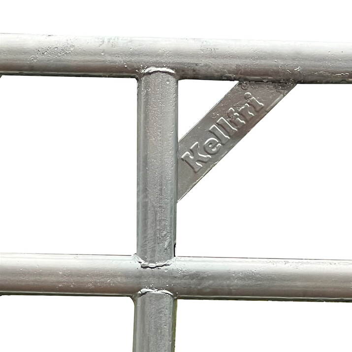 Moveable gate with loop legs