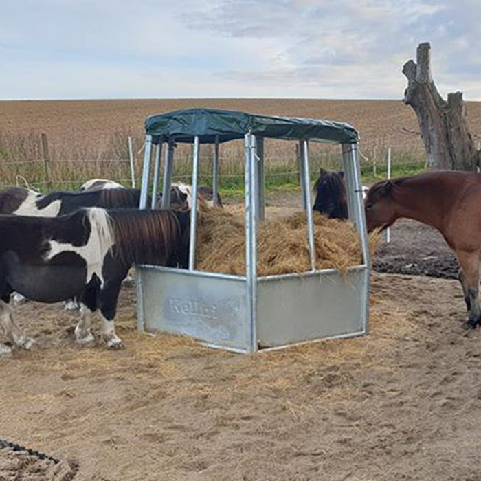 Hexagonal aluminium feeder with roof, 12 feed openings