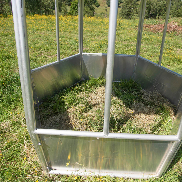 Hexagonal aluminium feeder with roof, 12 feed openings