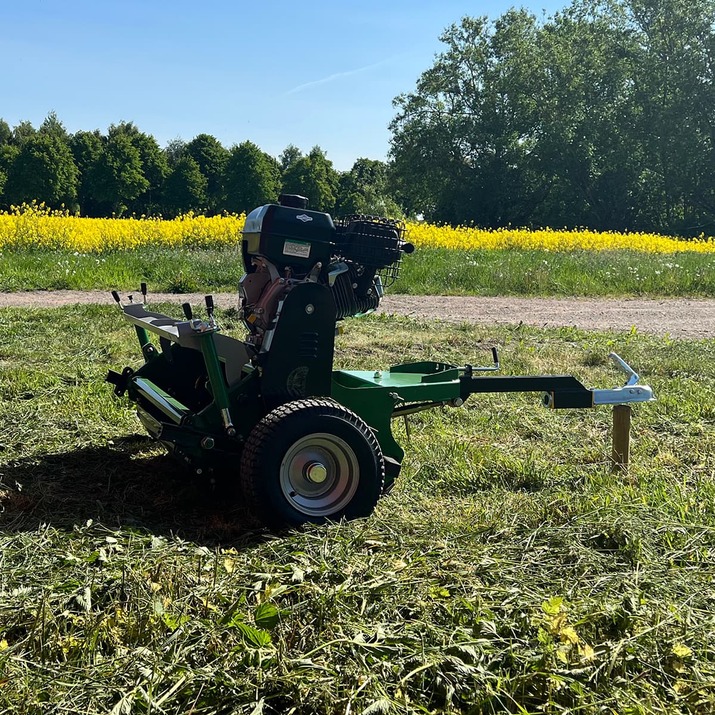 ATV flail mower with flap, 1.2 m, Briggs and Stratton 13.5 hp