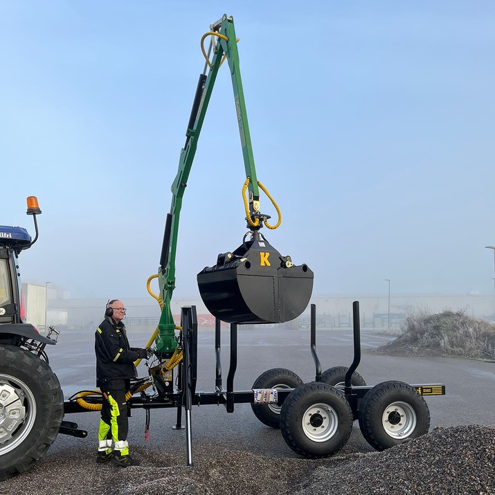 Grapple bucket for forestry trailer, 55 cm