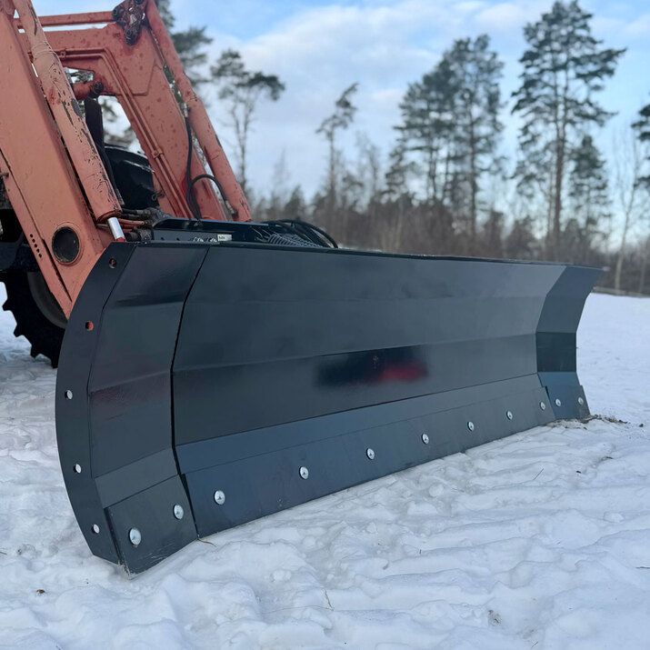 Snow plough 2,5 m, bolted Three-point attachment