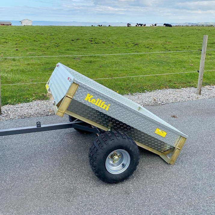 Tipping trailer ATV 500 kg with galvanized tread plate
