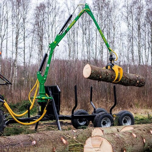 Forestry trailer 6 tonnes with crane 4.7 m