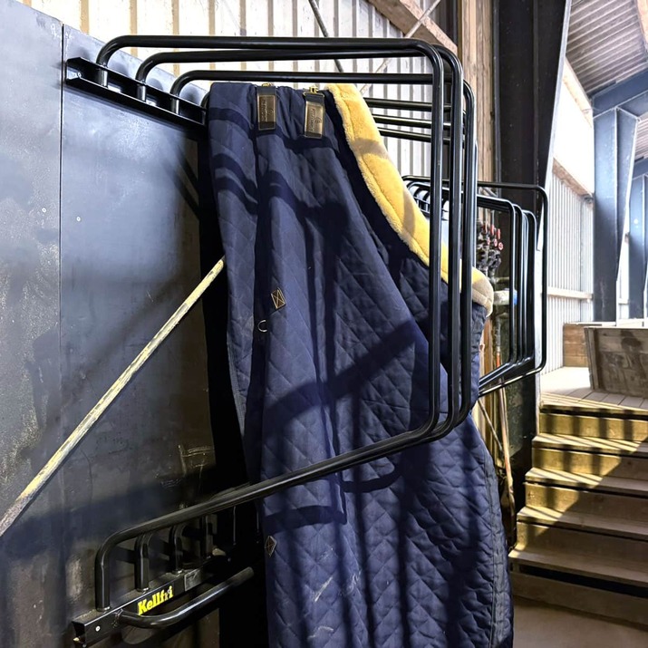 Blanket rack, 6-armed