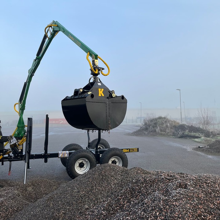 Grapple bucket for forestry trailer, 55 cm