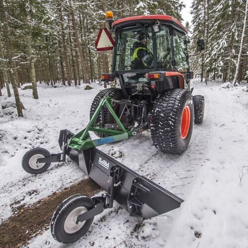 Dozer blade 2.1 m including wheels