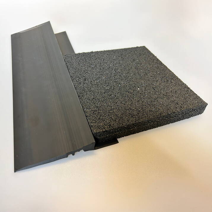 Stable mat 20 mm, 1 x 1 m