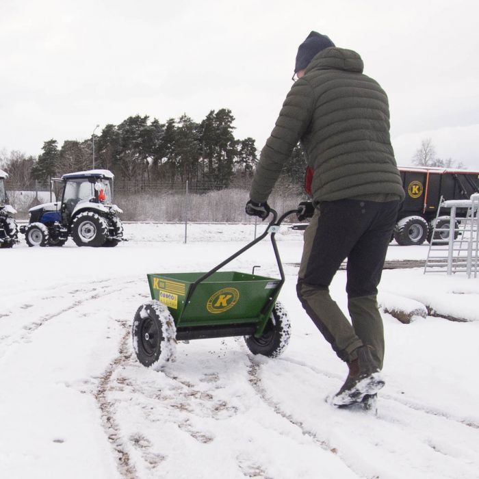 Gritter, hand-operated