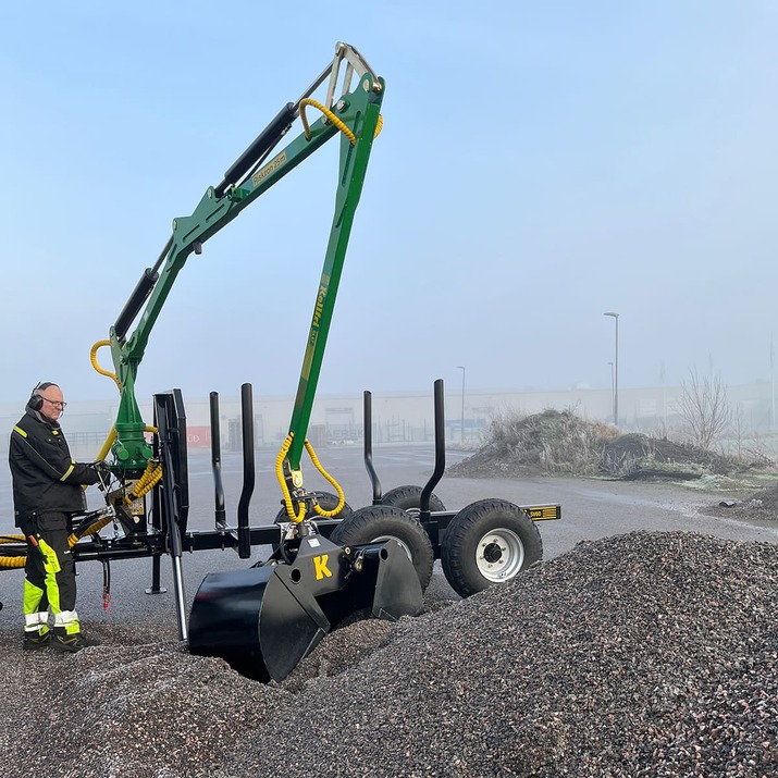 Grapple bucket for forestry trailer, 55 cm