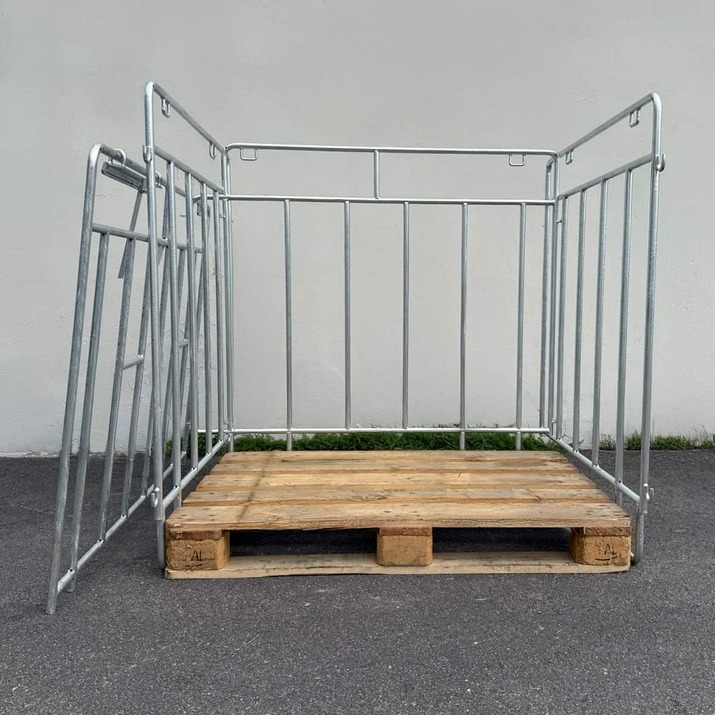 Firewood sack stand for EU and Hydro pallets