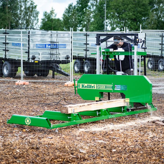 Sawmill, electric-powered