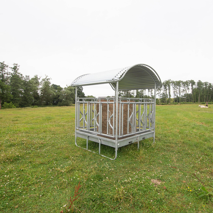 Feeder incl. self-locking headgates for cattle, 12 feed openings