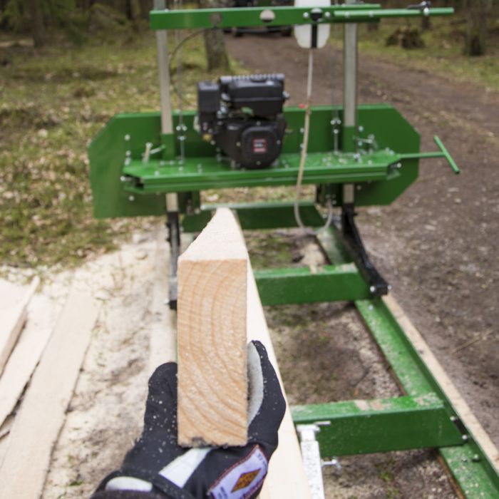 Sawmill, petrol-powered